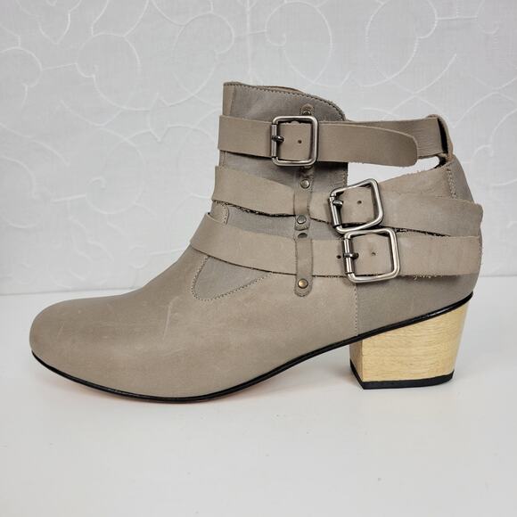 Inca Women Boots Size 7.5 Taupe Leather Round Toe Strappy Buckle Western Boho - Picture 1 of 11